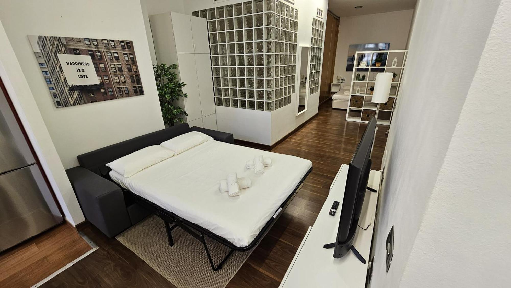 Brand New Apart Mlg City Center! Malaga Luaran gambar